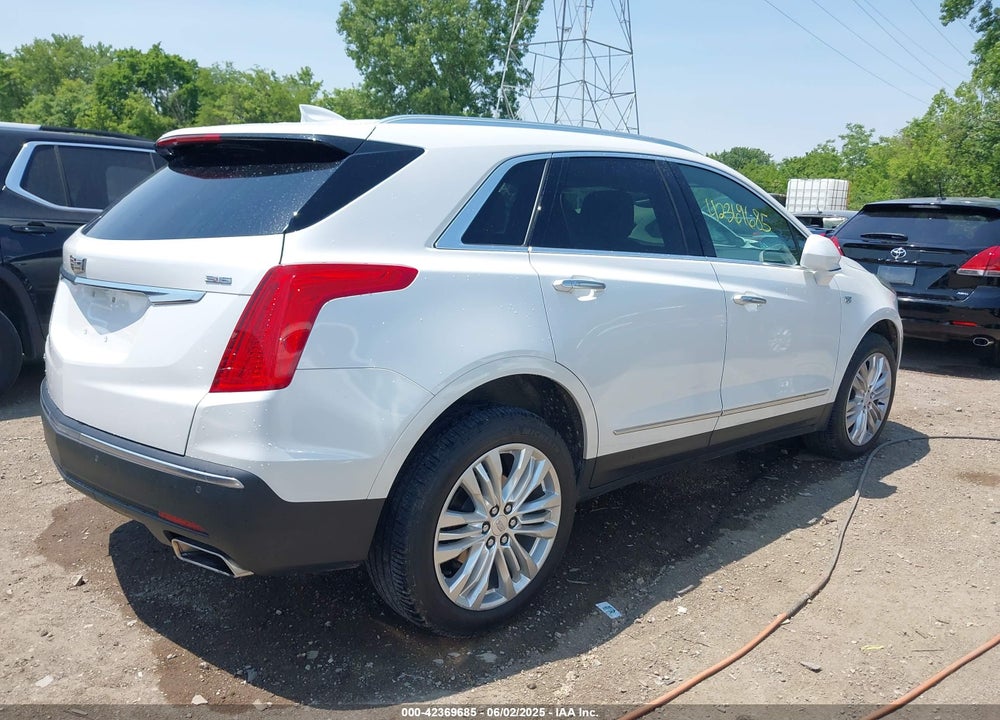 2018 CADILLAC XT5 PREMIUM LUXURY VIN: 1GYKNFRS1JZ108717