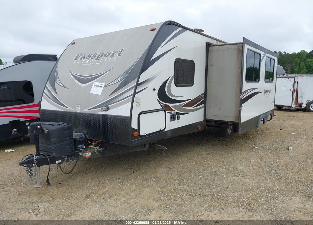 2018 PASSPORT ULTRA LITE GRAND TOURING VIN: 4YDT26725JK411768