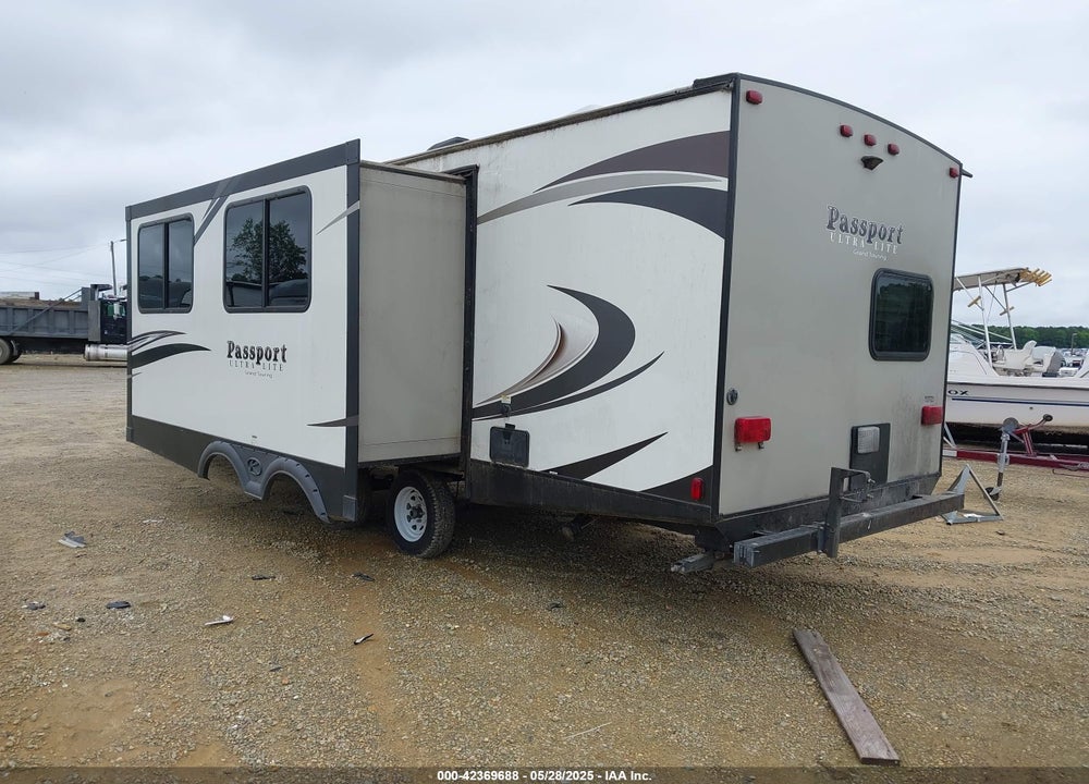 2018 PASSPORT ULTRA LITE GRAND TOURING VIN: 4YDT26725JK411768