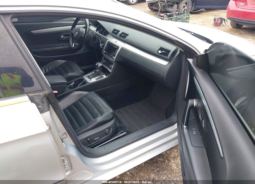 2010 VOLKSWAGEN CC VIN: WVWHN7ANXAE533582