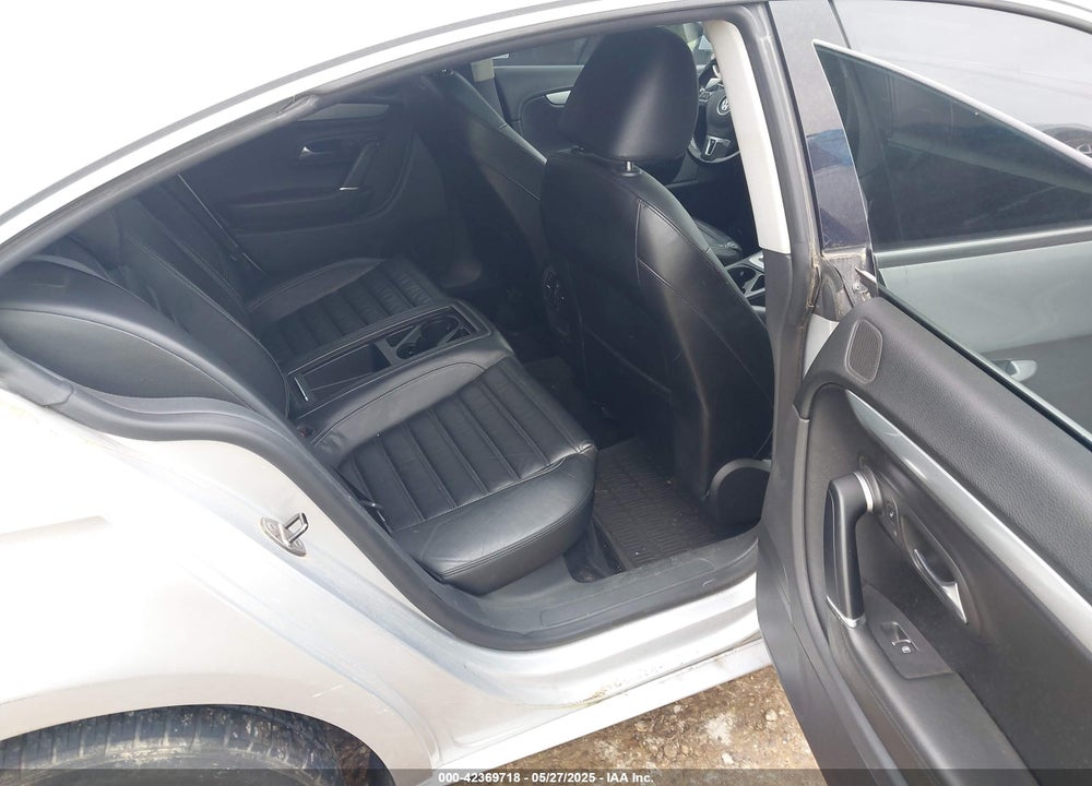 2010 VOLKSWAGEN CC VIN: WVWHN7ANXAE533582