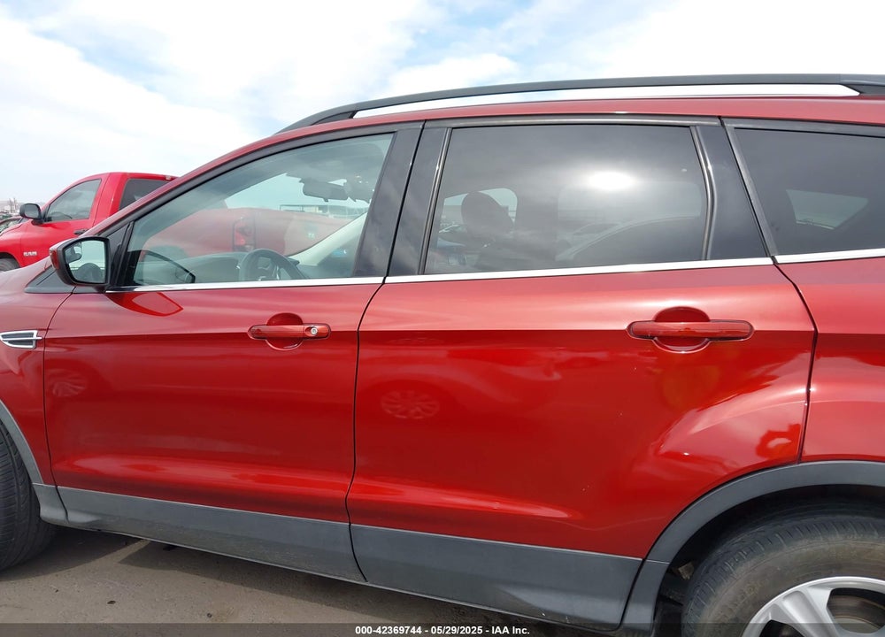 2016 FORD ESCAPE VIN: 1FMCU9GX7GUB39937