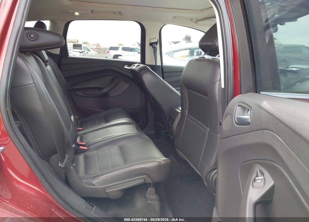 2016 FORD ESCAPE VIN: 1FMCU9GX7GUB39937