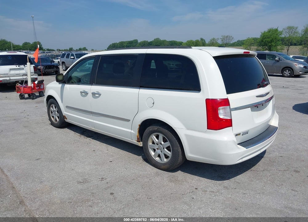 2012 CHRYSLER TOWN & COUNTRY VIN: 2C4RC1CG9CR144055