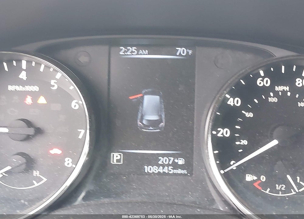 2017 NISSAN ROGUE SV VIN: KNMAT2MV1HP586899