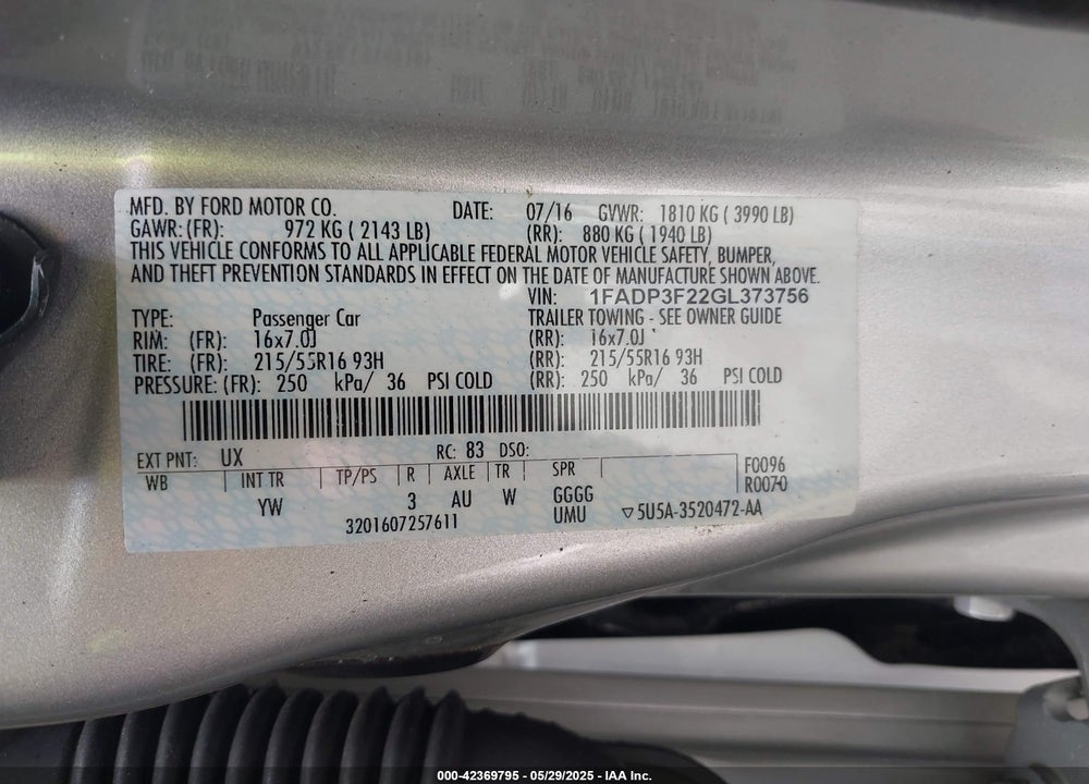 2016 FORD FOCUS VIN: 1FADP3F22GL373756