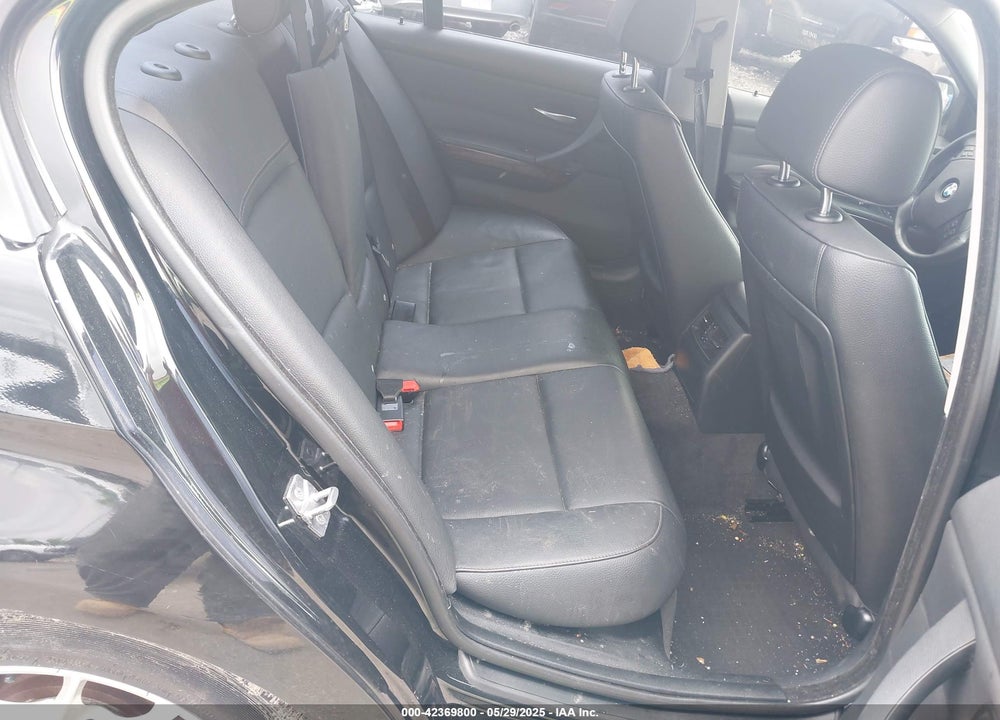 2010 BMW 328 VIN: WBAPK5C5XAA651688
