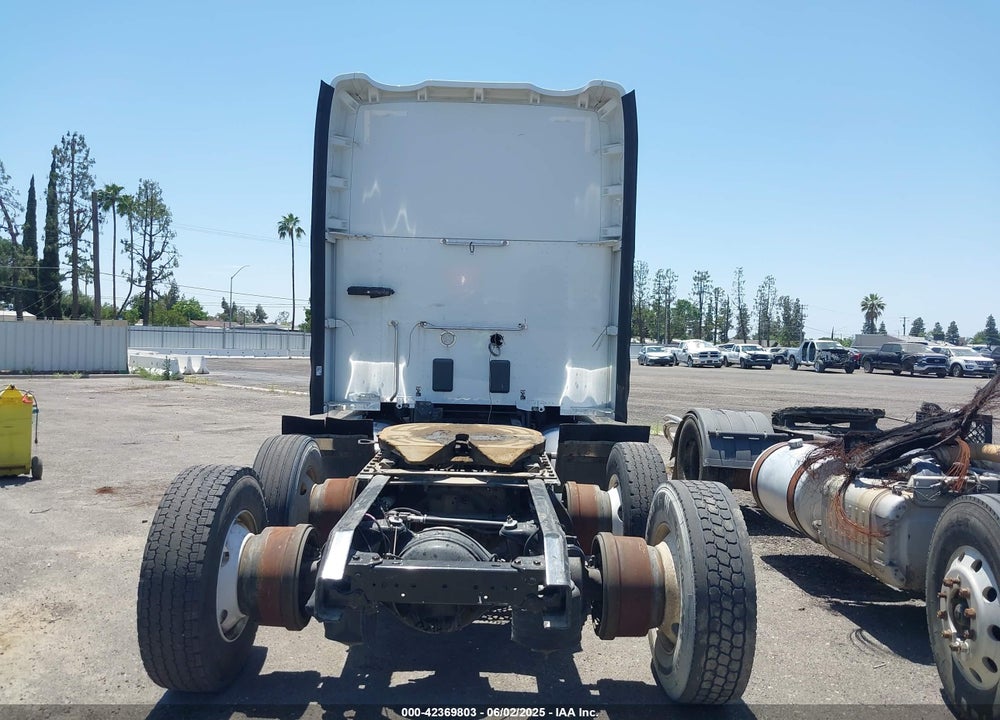 2016 KENWORTH T680 T680 VIN: 1XKYDP9X9GJ476269