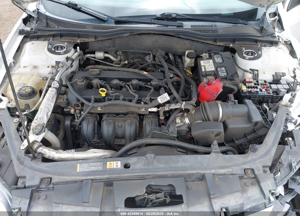 2011 FORD FUSION VIN: 3FAHP0HA6BR144317