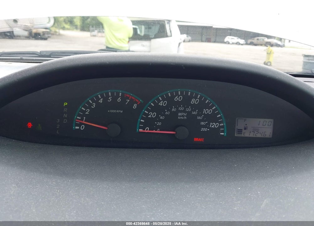 2012 TOYOTA YARIS VIN: JTDBT4K31C1416670