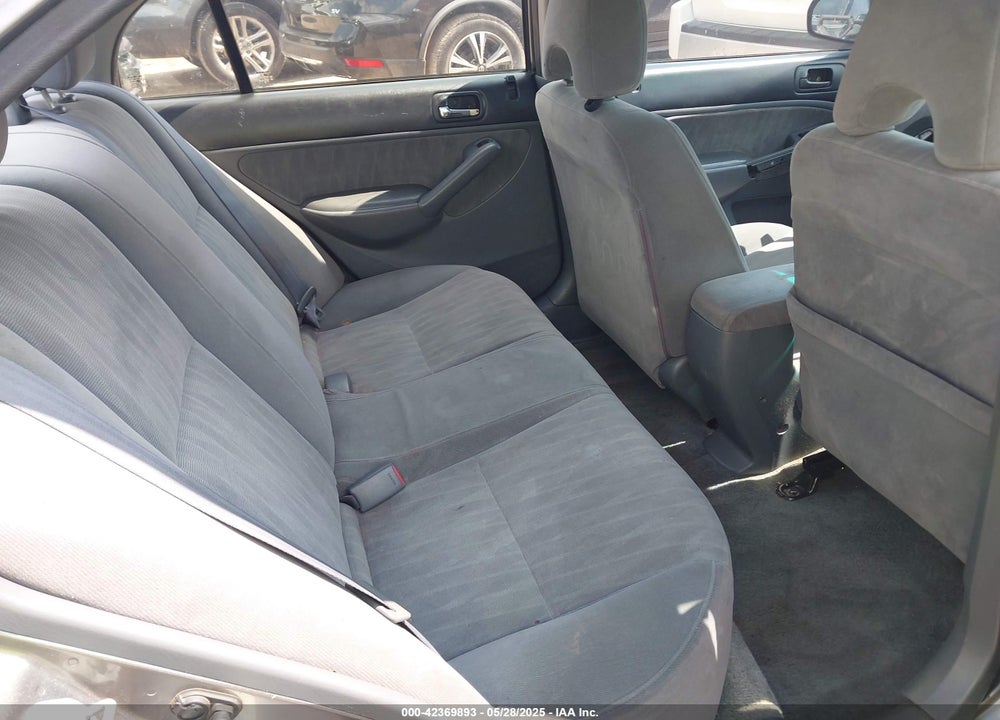 2004 HONDA CIVIC LX VIN: 1HGES16604L019090