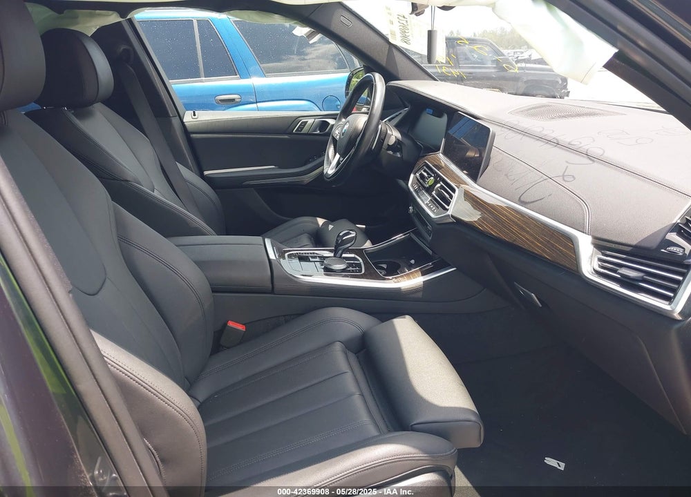2019 BMW X5 VIN: 5UXCR6C53KLL61431