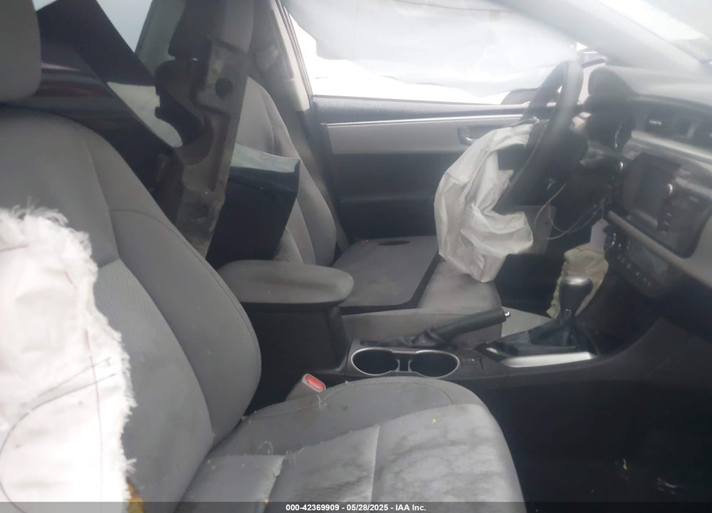 2014 TOYOTA COROLLA LE VIN: 5YFBURHE9EP082194