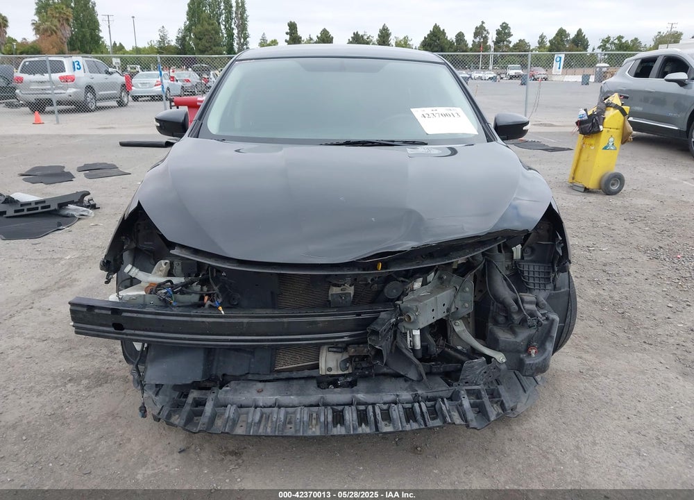 2019 NISSAN SENTRA SR VIN: 3N1AB7AP8KY207847