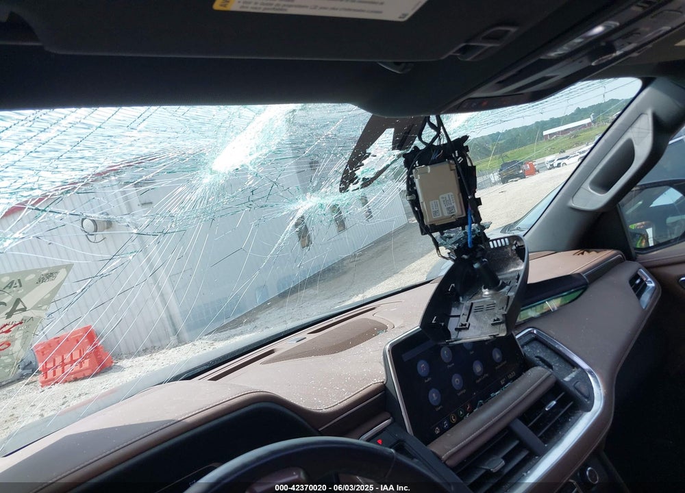 2021 CHEVROLET TAHOE VIN: 1GNSKTKL0MR124242