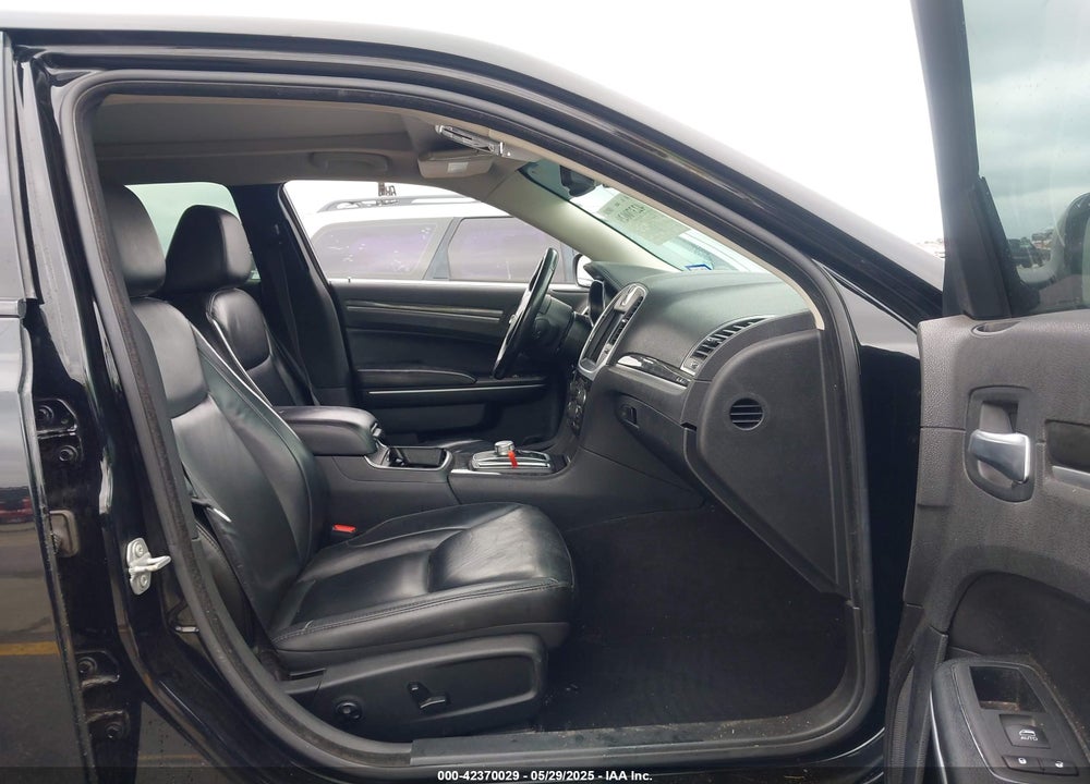 2020 CHRYSLER 300 VIN: 2C3CCAAG8LH233604