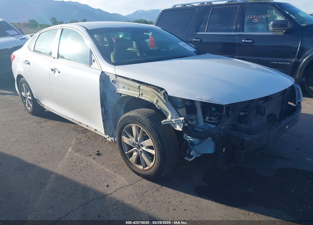 2016 KIA OPTIMA LX VIN: KNAGT4L36G5094415