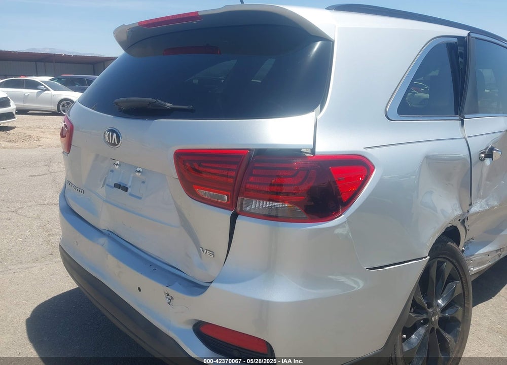 2019 KIA SORENTO 3.3L S VIN: 5XYPG4A58KG597729