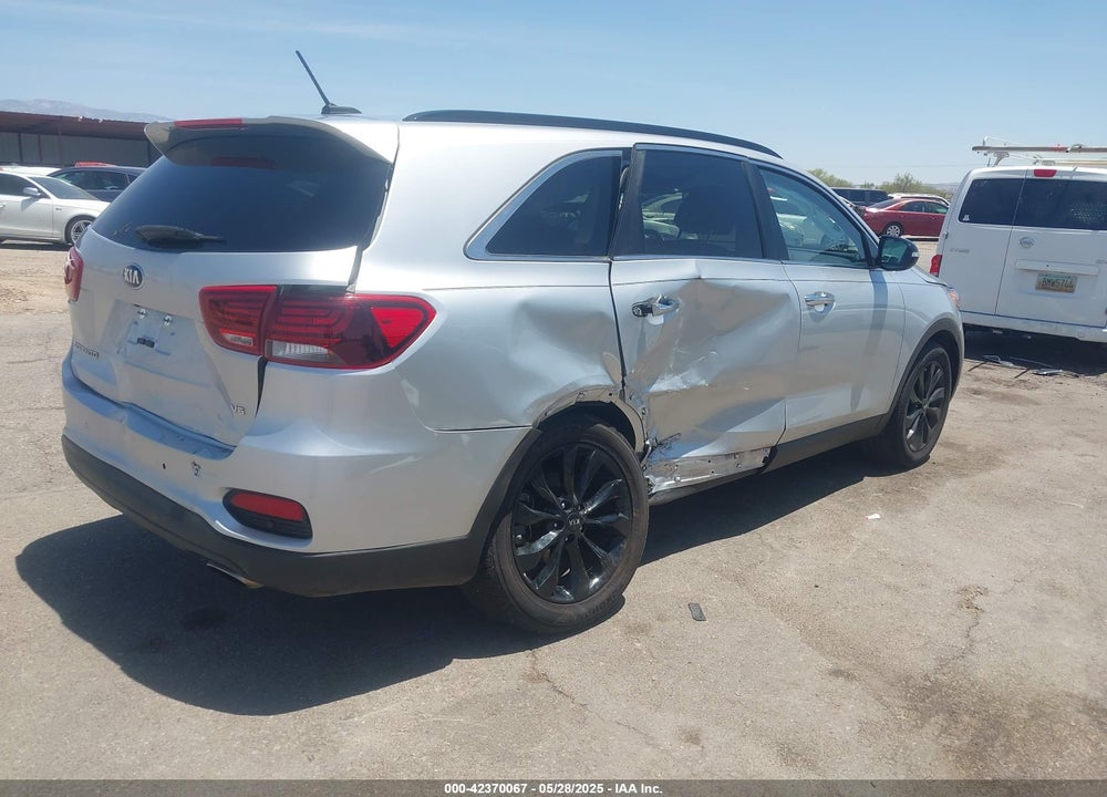 2019 KIA SORENTO 3.3L S VIN: 5XYPG4A58KG597729