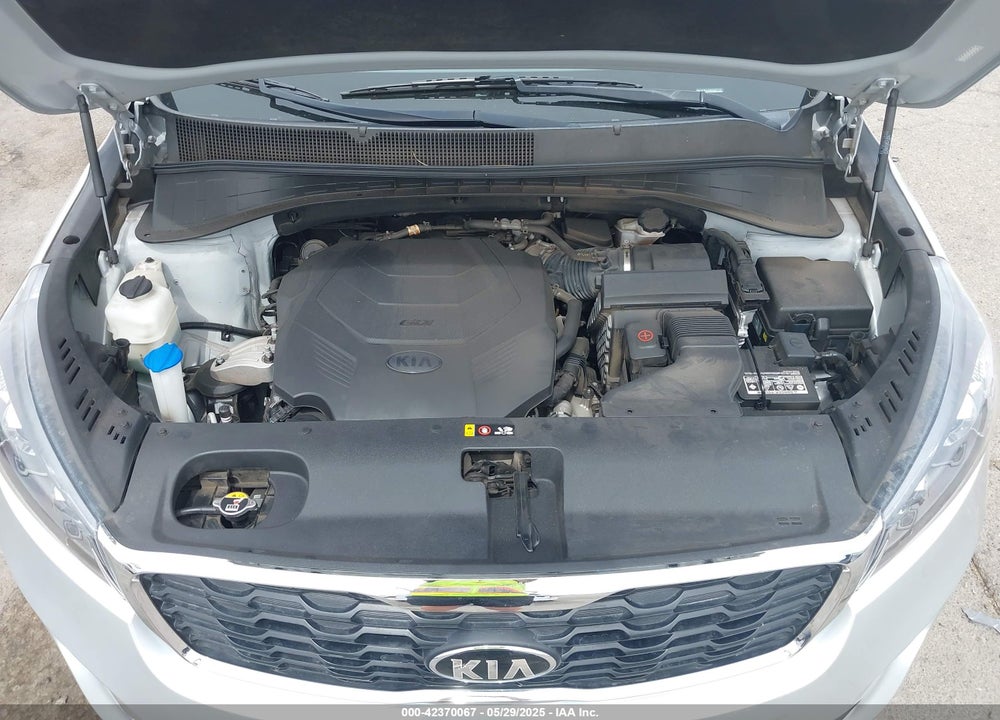 2019 KIA SORENTO 3.3L S VIN: 5XYPG4A58KG597729