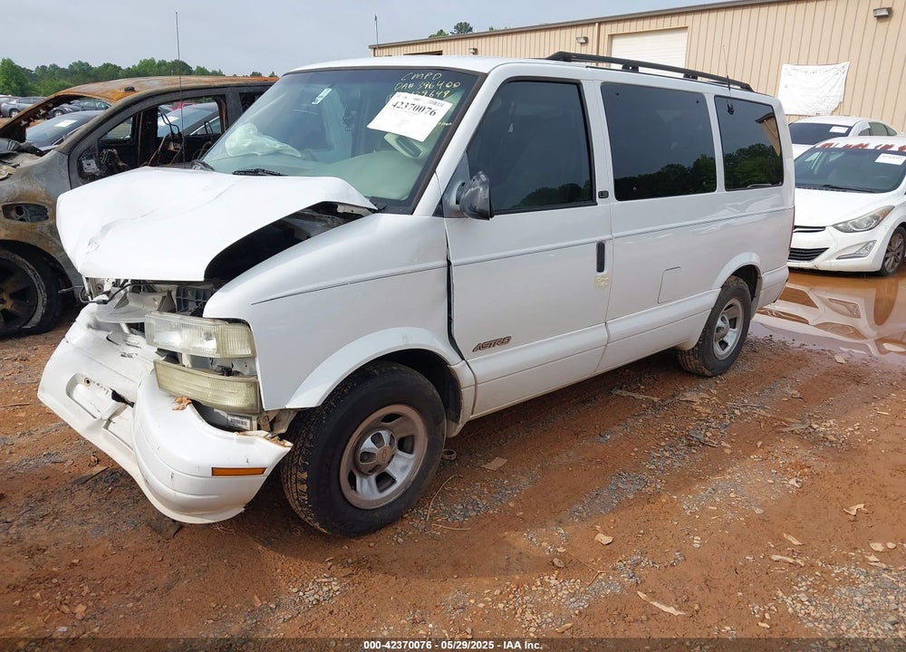 2002 CHEVROLET ASTRO LS VIN: 1GNDM19X92B139649