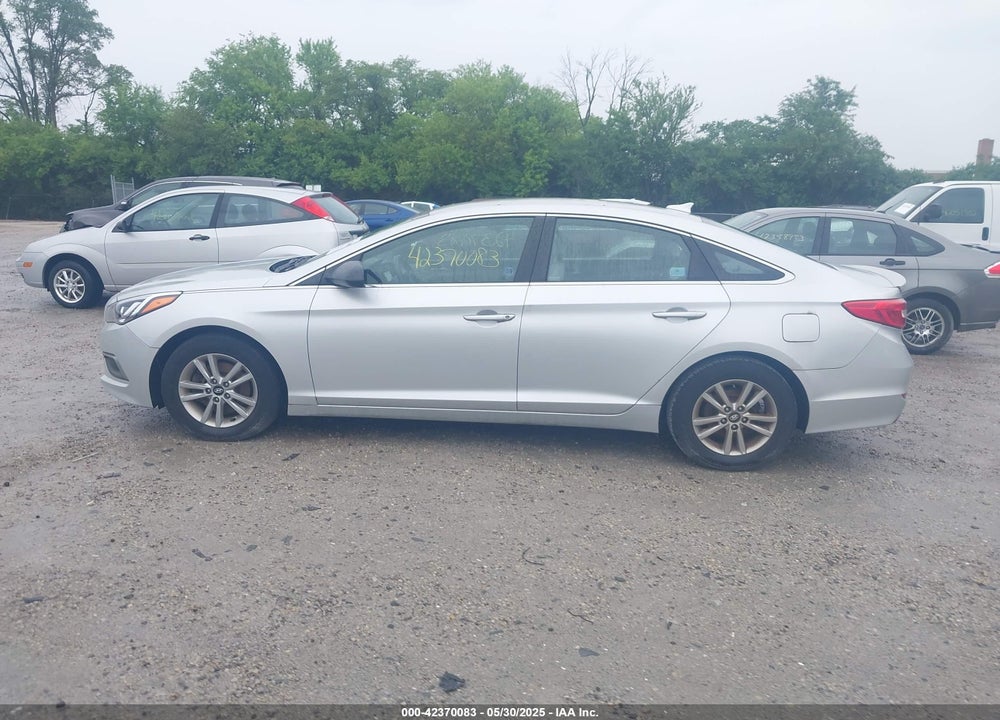 2016 HYUNDAI SONATA VIN: 5NPE24AF3GH359236