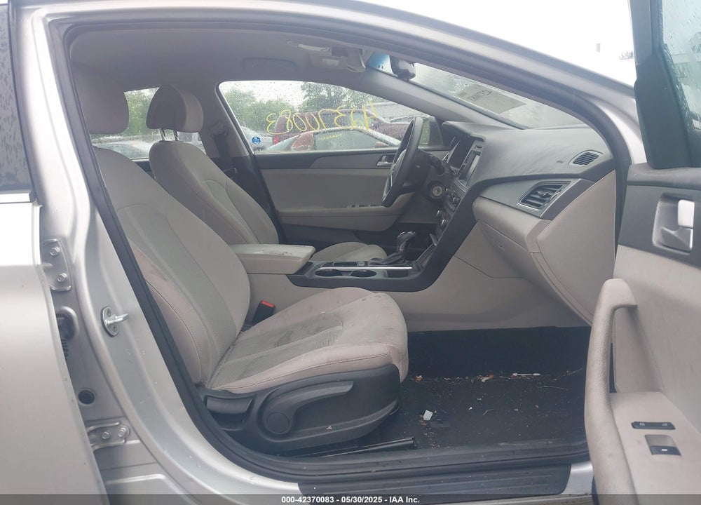 2016 HYUNDAI SONATA VIN: 5NPE24AF3GH359236