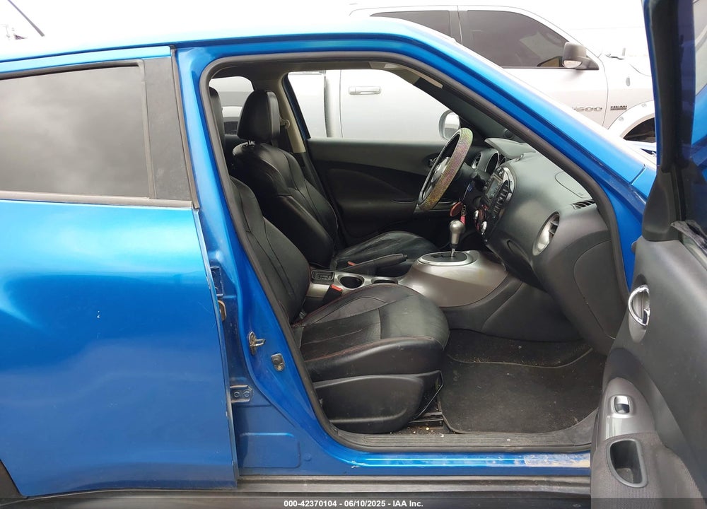 2011 NISSAN JUKE SL VIN: JN8AF5MV5BT008817