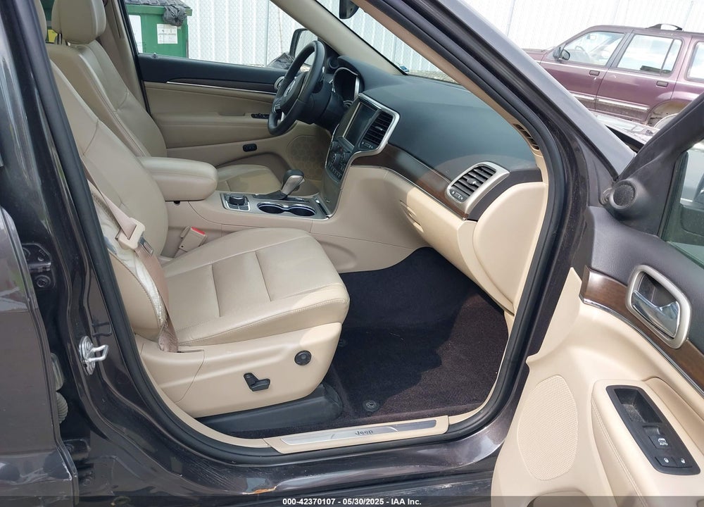 2017 JEEP GRAND CHER VIN: 1C4RJFBG5HC836740