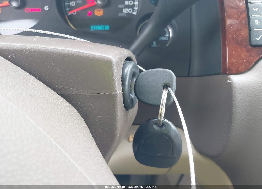 2010 GMC YUKON VIN: 1GKUKCE06AR194301