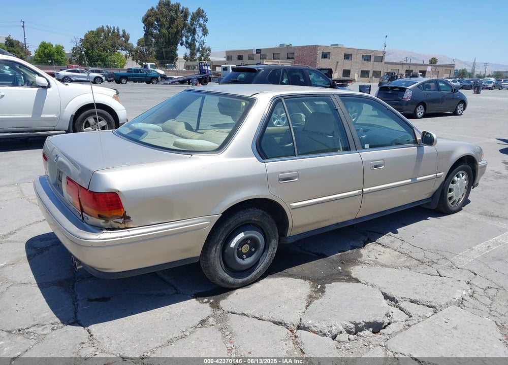1993 HONDA ACCORD SE VIN: JHMCB7681PC045579
