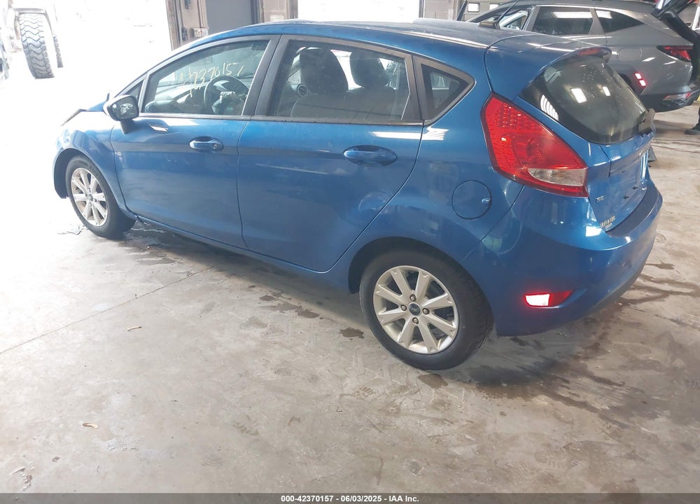 2011 FORD FIESTA VIN: 3FADP4EJXBM102207