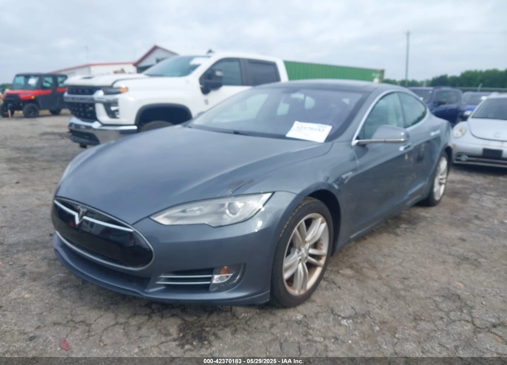 2013 TESLA MODEL S VIN: 5YJSA1CN4DFP26552