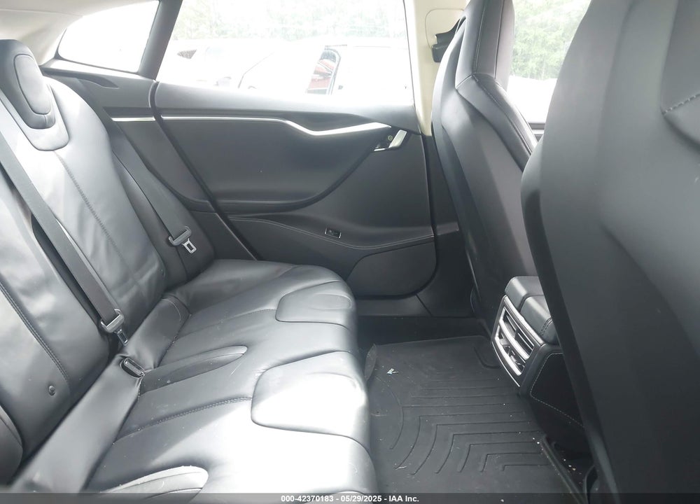 2013 TESLA MODEL S VIN: 5YJSA1CN4DFP26552