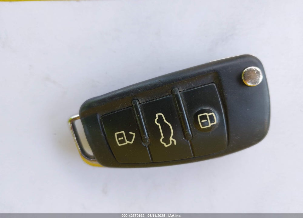 2008 AUDI TT 3.2 VIN: TRUDD38J181001433