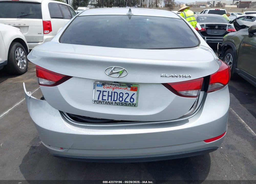 2014 HYUNDAI ELANTRA SE VIN: KMHDH4AEXEU084013