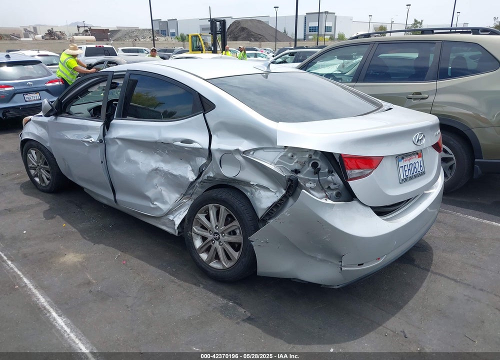 2014 HYUNDAI ELANTRA SE VIN: KMHDH4AEXEU084013