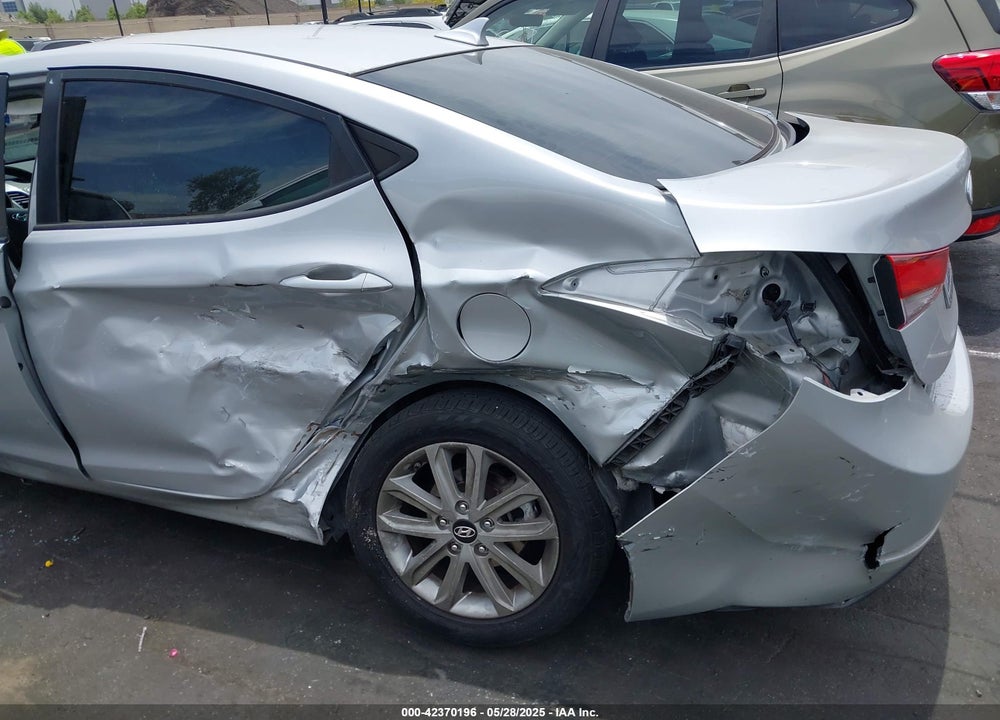 2014 HYUNDAI ELANTRA SE VIN: KMHDH4AEXEU084013