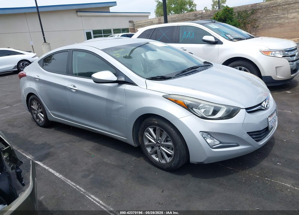 2014 HYUNDAI ELANTRA SE VIN: KMHDH4AEXEU084013