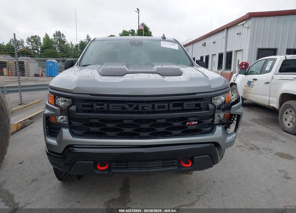 2025 CHEVROLET SILVERADO 1500 4WD SHORT BED CUSTOM TRAIL BOSS VIN: 3GCUKCED0SG208192