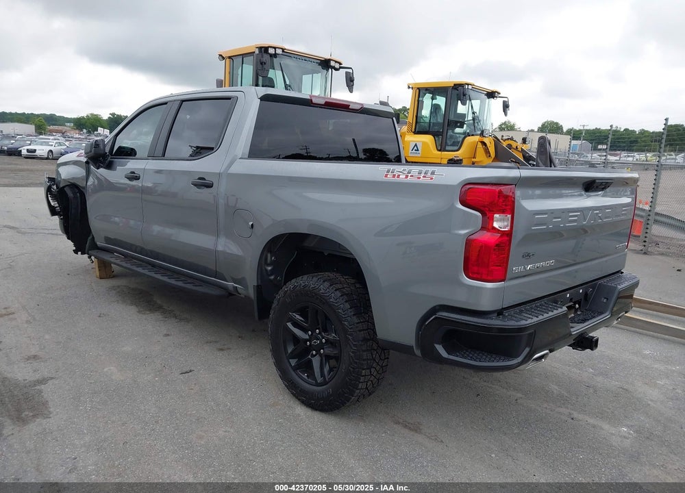 2025 CHEVROLET SILVERADO 1500 4WD SHORT BED CUSTOM TRAIL BOSS VIN: 3GCUKCED0SG208192
