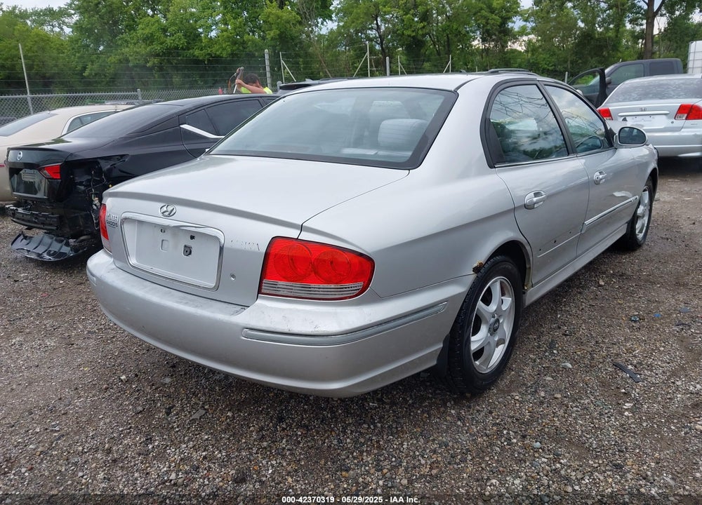 2005 HYUNDAI SONATA GLS/LX VIN: KMHWF35H05A201161