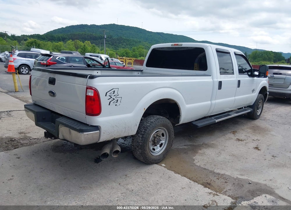 2015 FORD F-350 XL VIN: 1FT8W3BT4FED64069