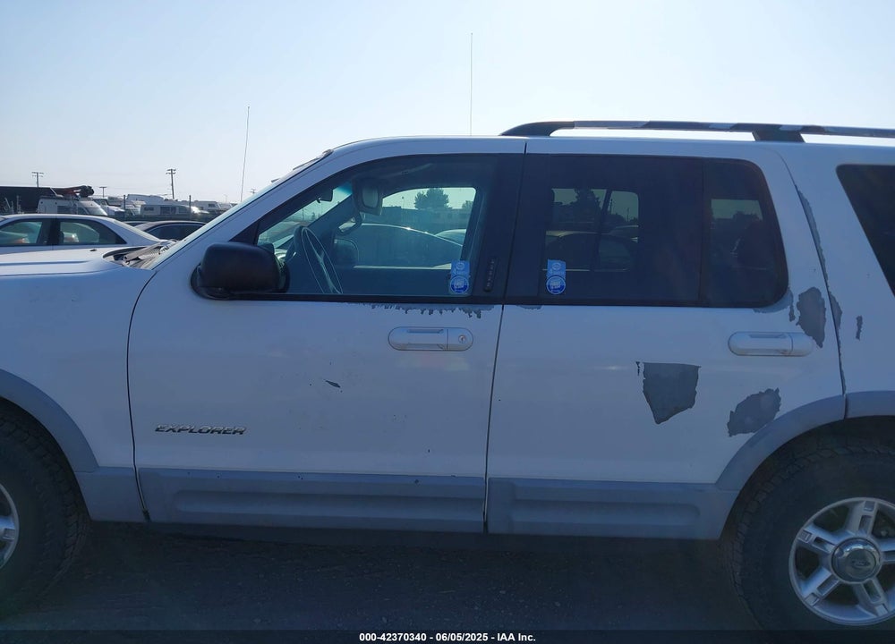 2002 FORD EXPLORER XLT VIN: 1FMZU73E52ZA40029