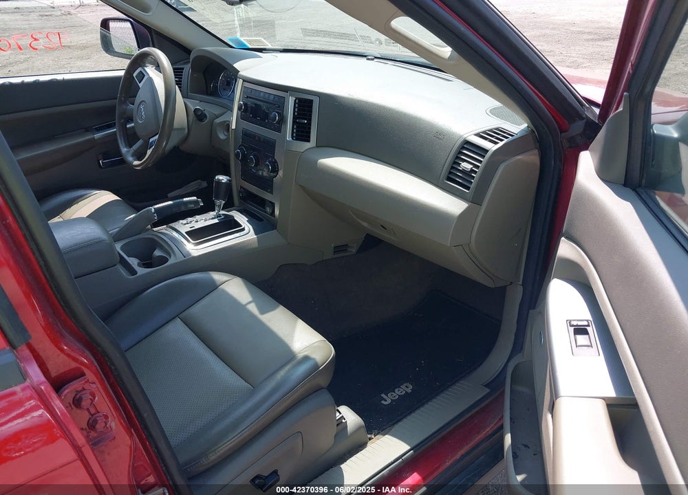 2009 JEEP GRAND CHEROKEE LAREDO VIN: 1J8GR48K39C546829