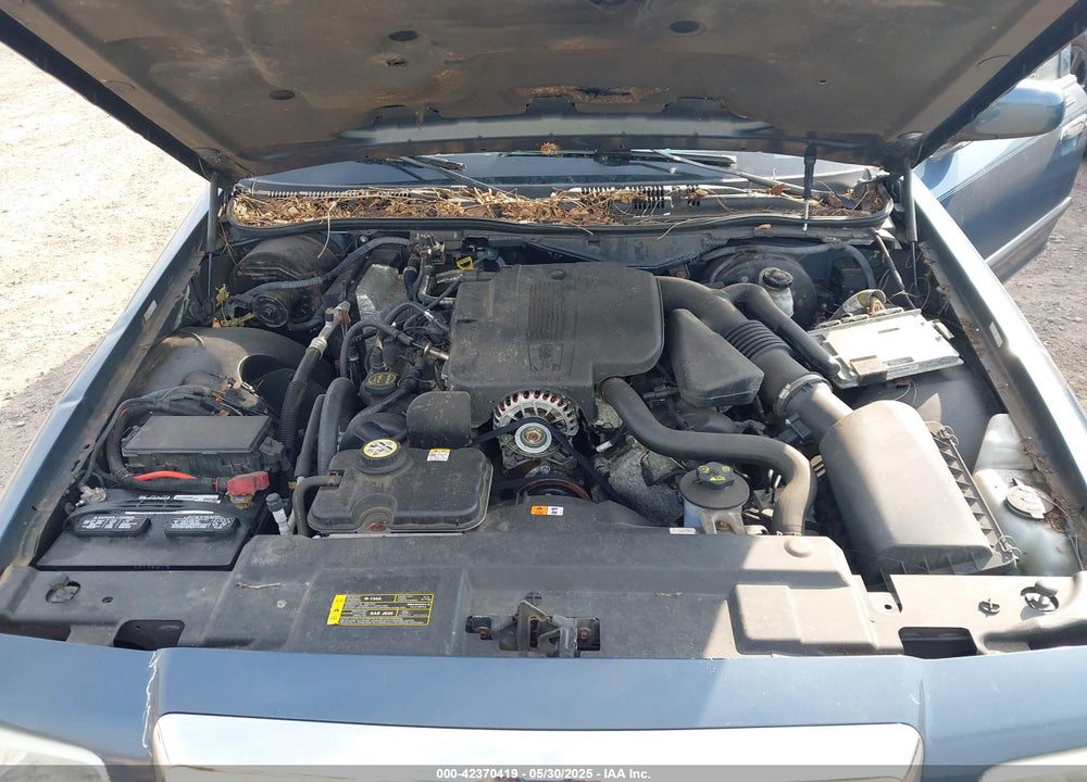 2007 MERCURY GRAND MARQUIS VIN: 2MEFM75V77X637537