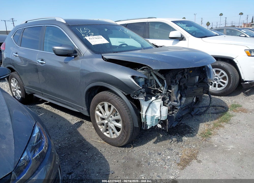 2017 NISSAN ROGUE SV VIN: JN8AT2MV4HW004496