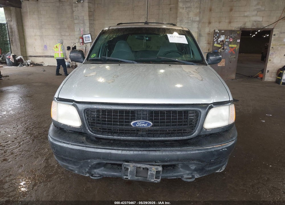 2000 FORD EXPEDITION VIN: 1FMRU166XYLB73706
