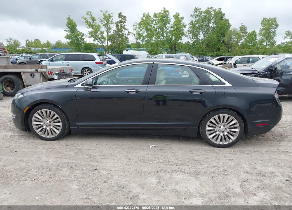 2013 LINCOLN MKZ VIN: 3LN6L2G9XDR810996