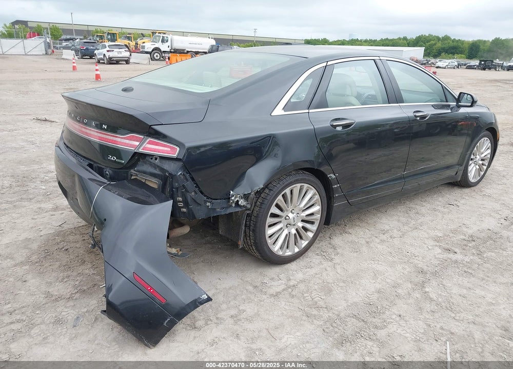 2013 LINCOLN MKZ VIN: 3LN6L2G9XDR810996
